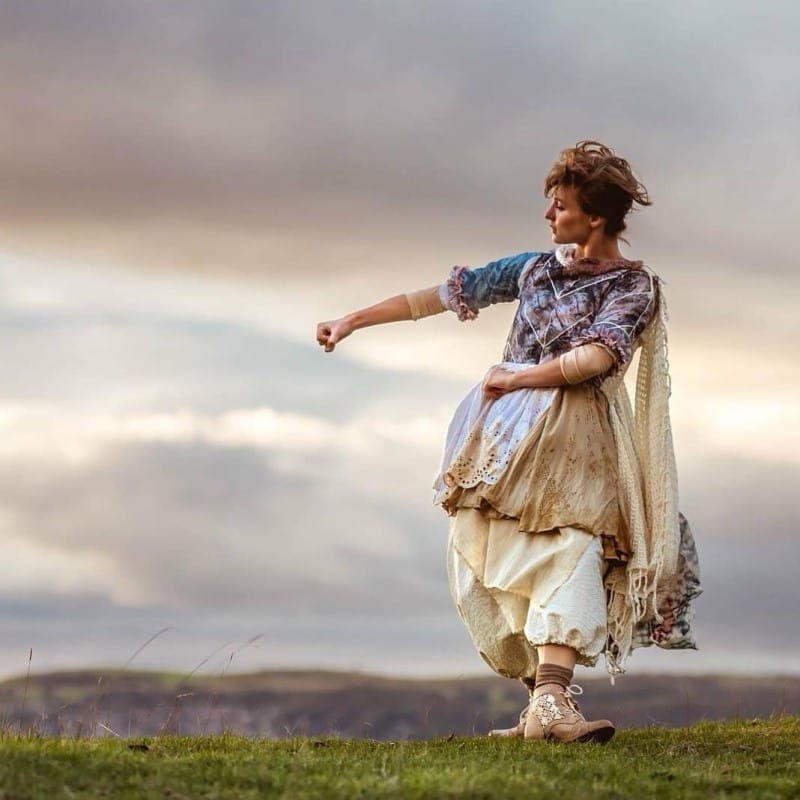 Aimee-Lily-Williamson-4-800 Aimee is a dance artist based in Ribble Valley, Lancashire
